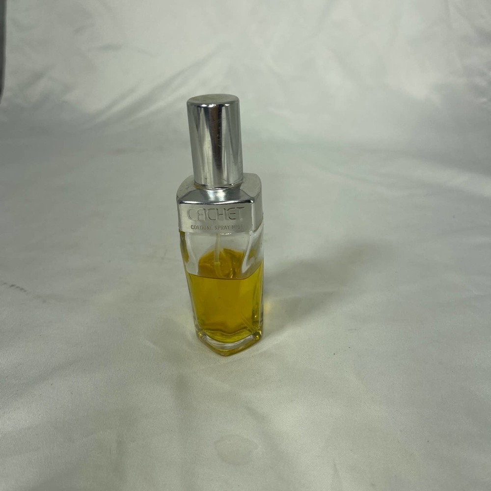 VTG Cachet perfume